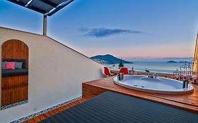 Lupia Suites